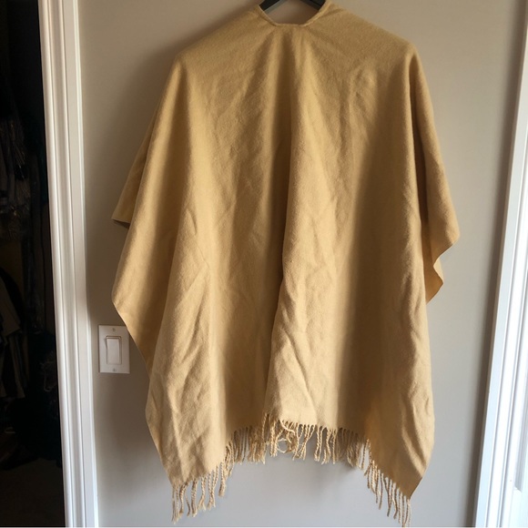 Beautiful lite brown fringed wrap/shawl cover perfect for those fall days/nights - Picture 8 of 16